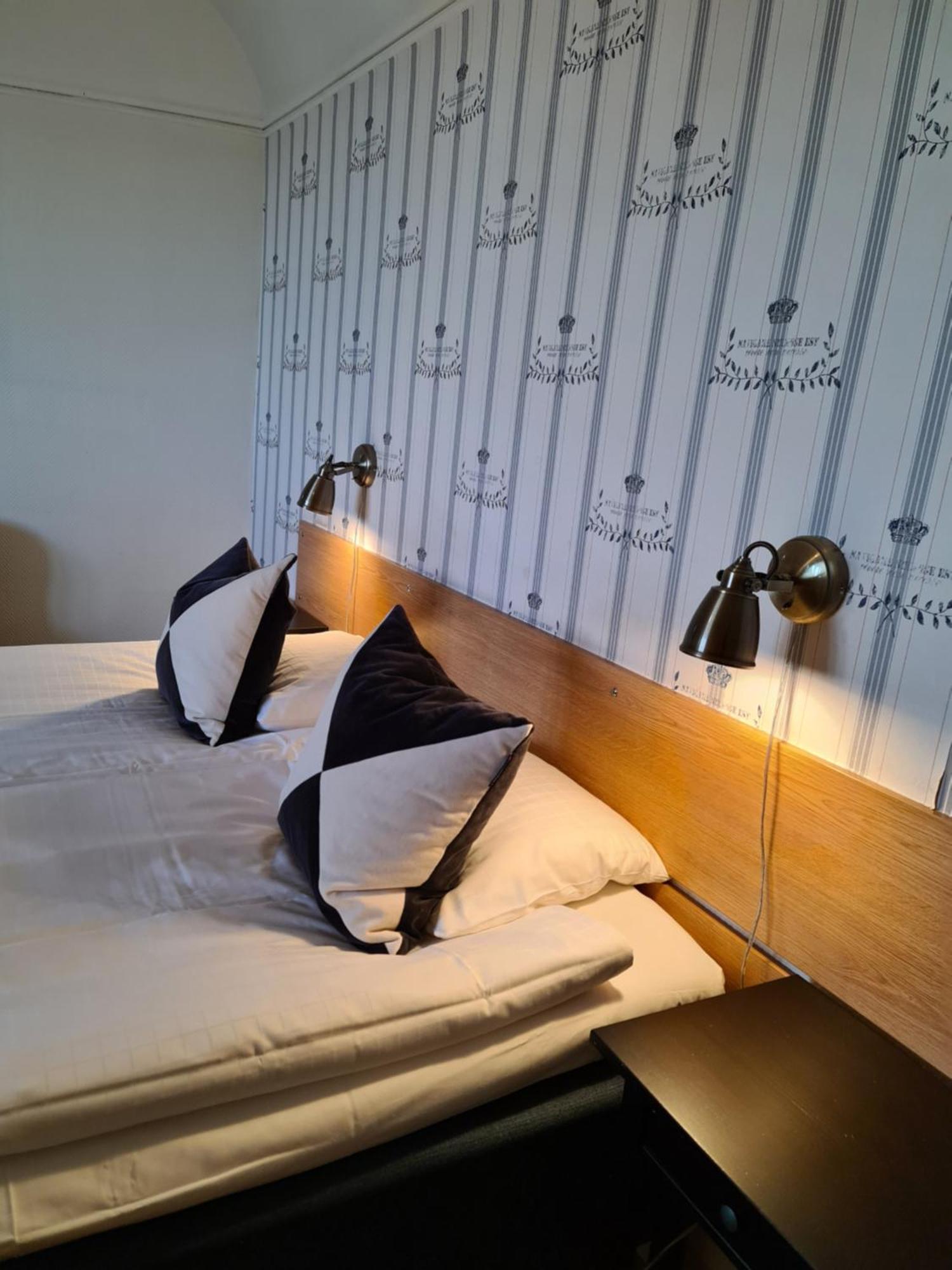 Hamnhotellet Kronan Landskrone Exterior photo