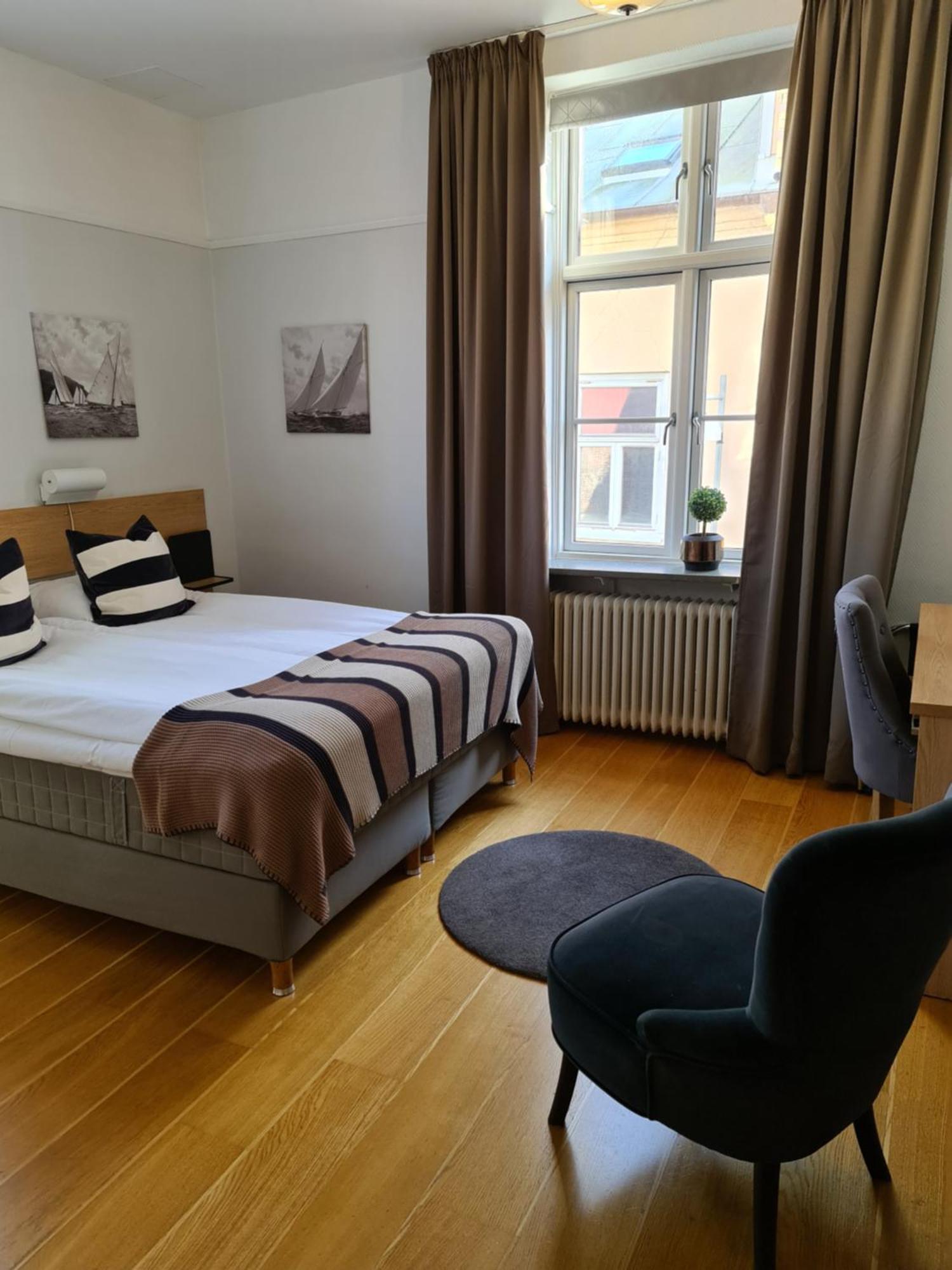 Hamnhotellet Kronan Landskrone Exterior photo