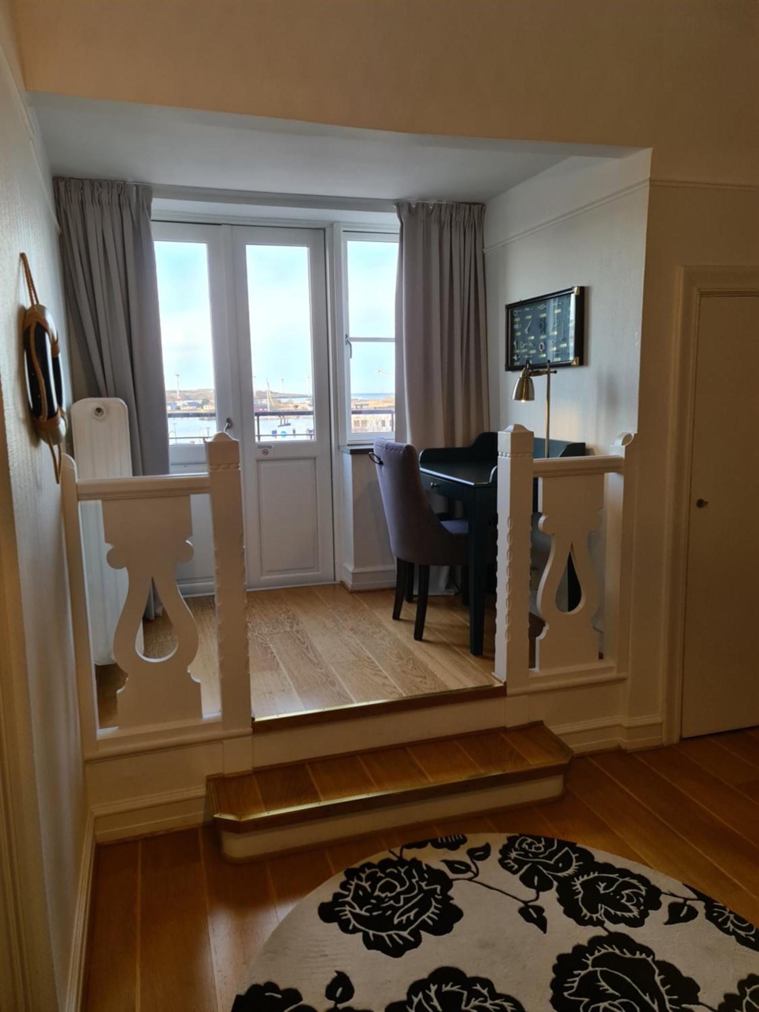 Hamnhotellet Kronan Landskrone Exterior photo