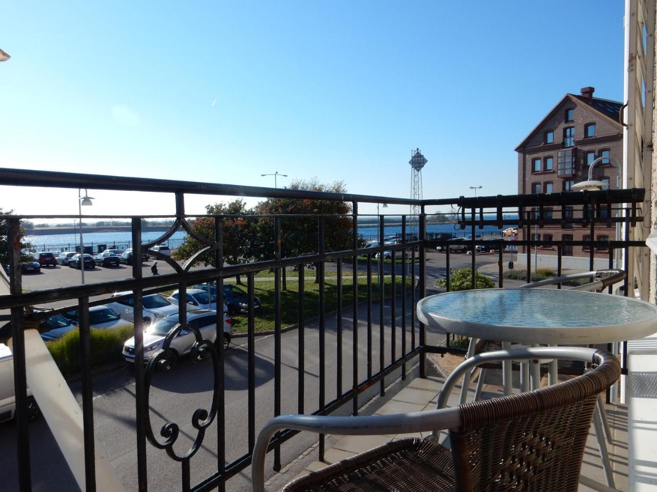 Hamnhotellet Kronan Landskrone Exterior photo